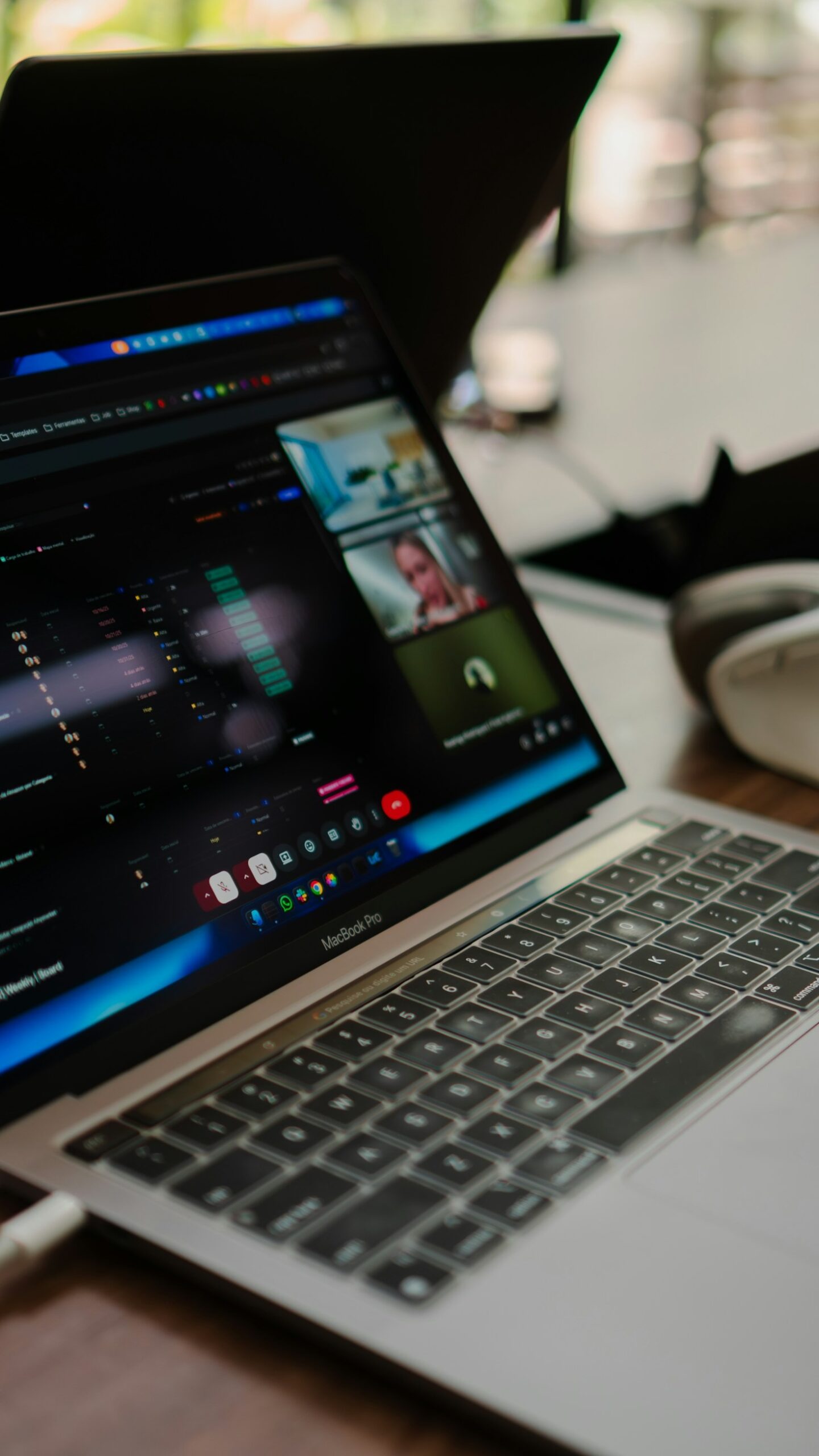 How Anirezmeri Academy Tailors Your Education